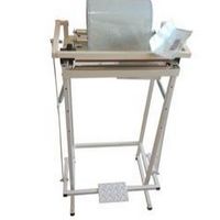 Seladora com pedal hospitalar